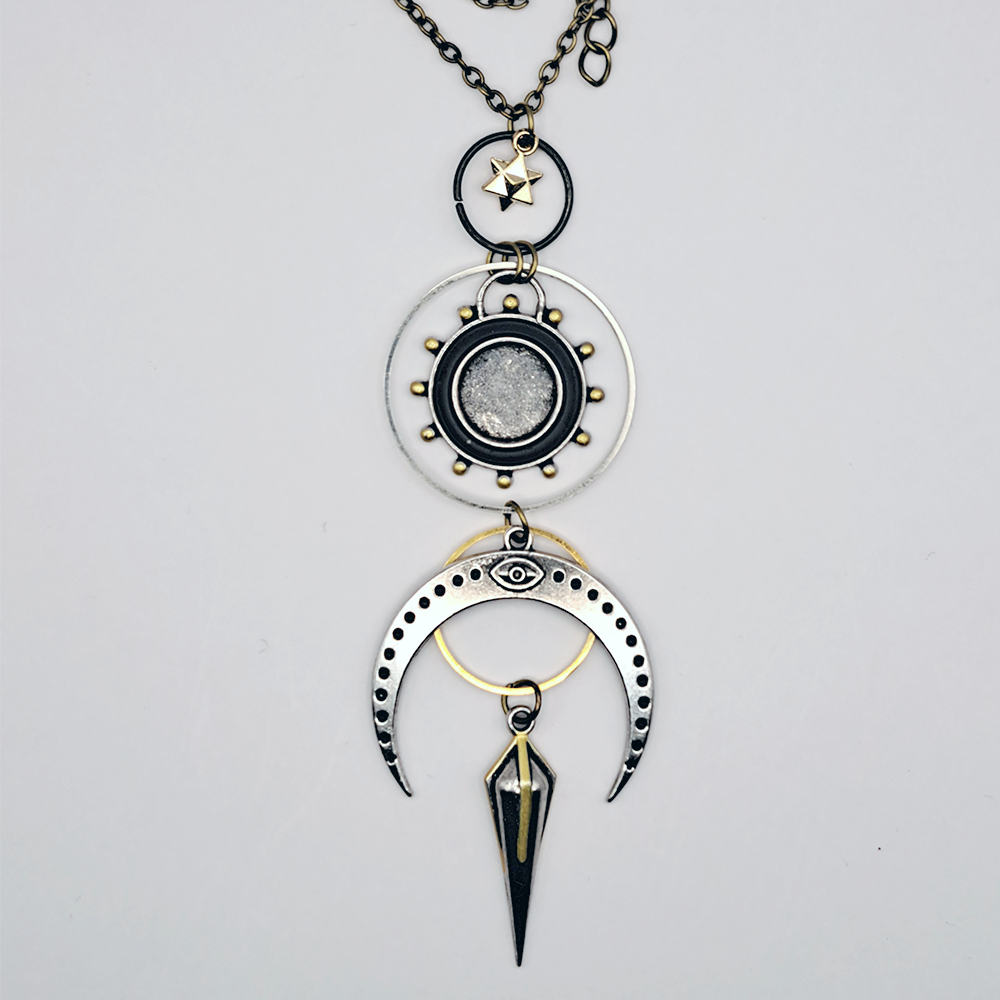 Colgante de La Luna y El Ojo