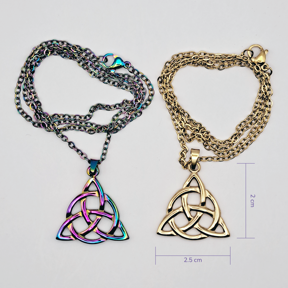 Triqueta: Multicolor